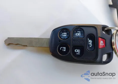 2011 Honda Odyssey Ex-L from USA, damaged, VIN 5FNRL5H60BB053354